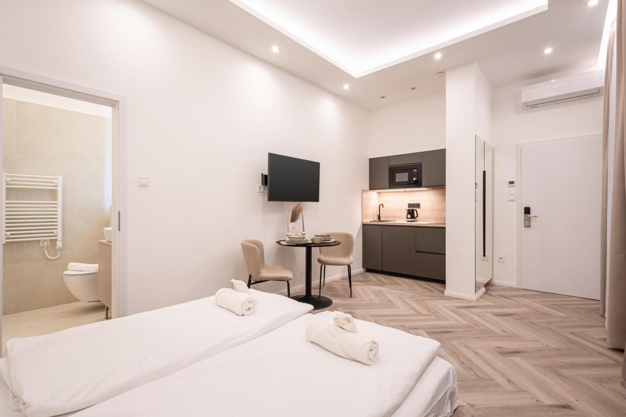 K51 - Kiraly Boutique Residence - Best Location By Bqa Βουδαπέστη Εξωτερικό φωτογραφία